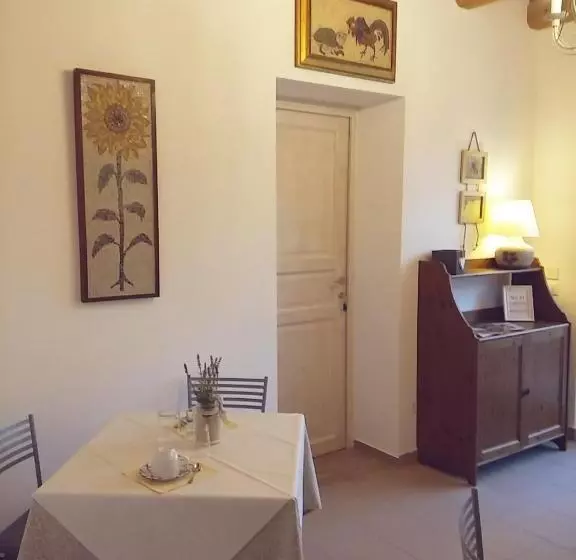 ベッドアンドブレックファースト Agriturismo Honey Farm