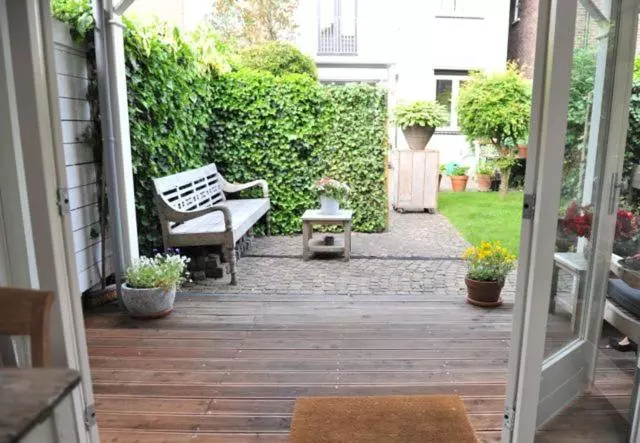 تختخواب و صبحانه Het Huisje Breda