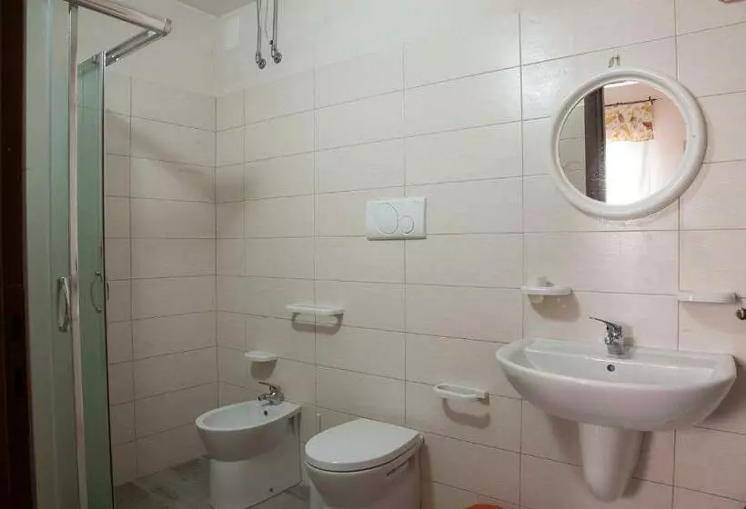 Aamiaismajoitus (B&B) Le 5 Volte