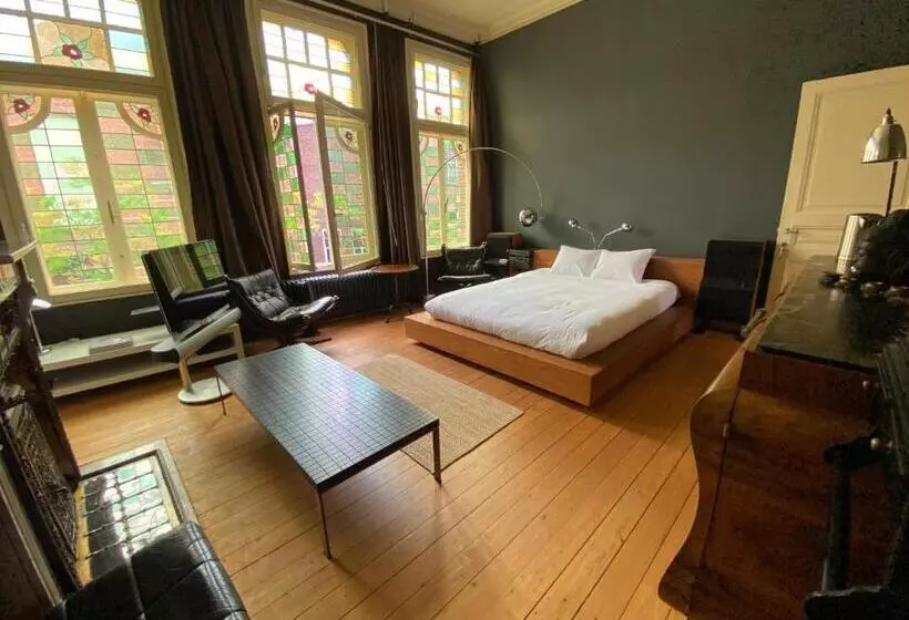 ベッドアンドブレックファースト Lunatree