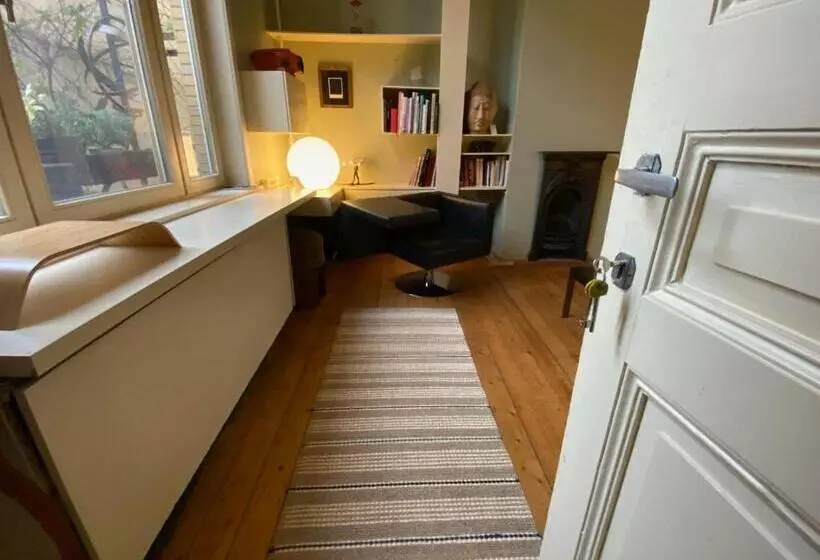 ベッドアンドブレックファースト Lunatree