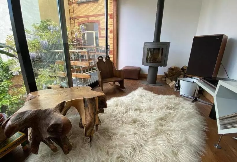 ベッドアンドブレックファースト Lunatree