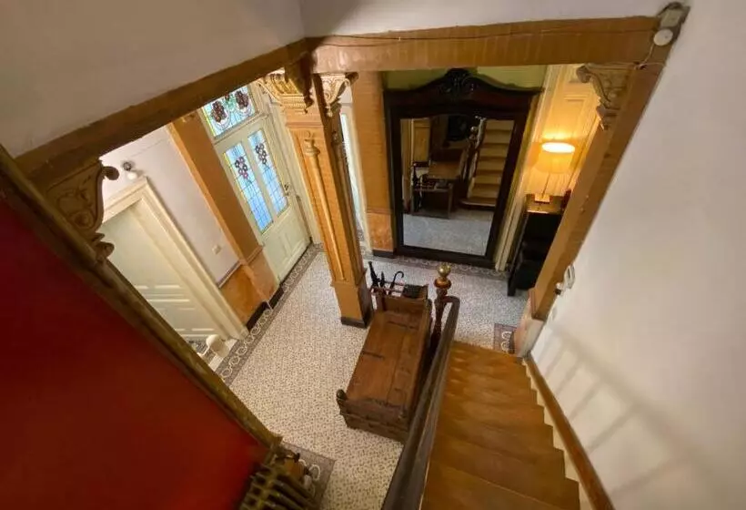 ベッドアンドブレックファースト Lunatree