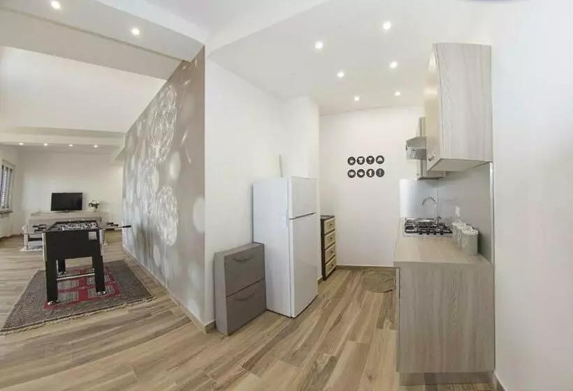 Aamiaismajoitus (B&B) Villa C Luxury Estate