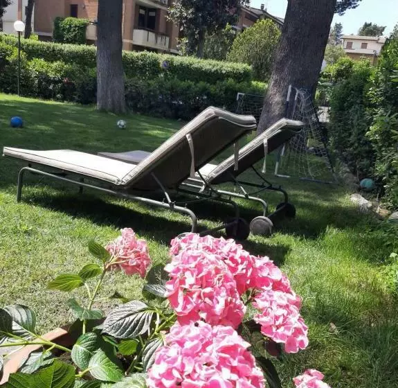 Aamiaismajoitus (B&B) Villa Orsini