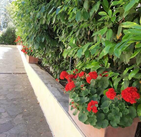 مبيت وإفطار Villa Orsini