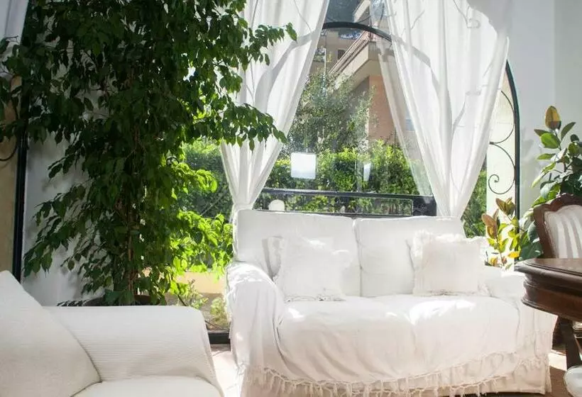 Aamiaismajoitus (B&B) Villa Orsini