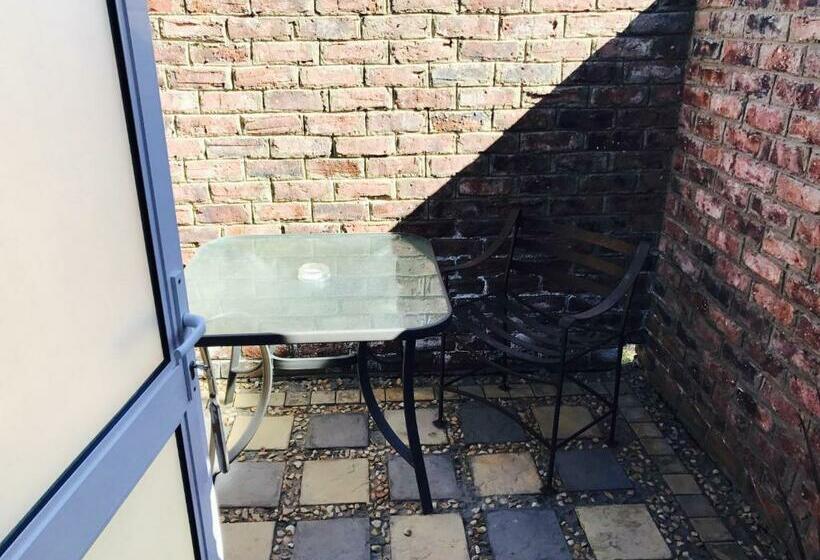 膳宿费 Chives Cottage