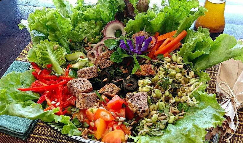 פנסיון Herbs Guest House And Restaurant Near The Sea