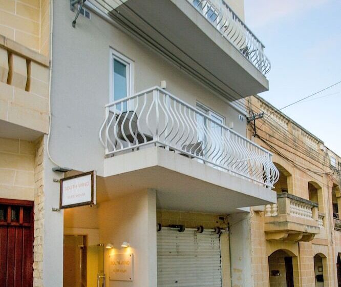 پانسیون South Wind Guesthouse