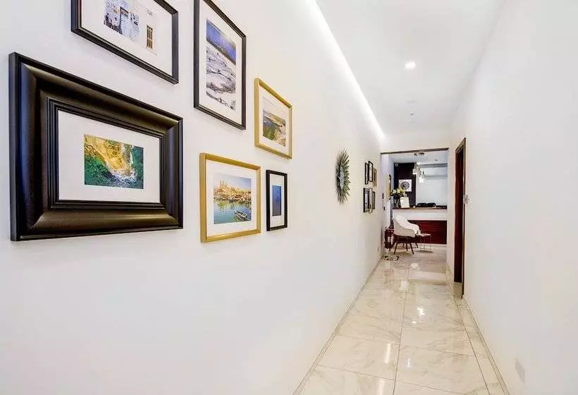 پانسیون South Wind Guesthouse