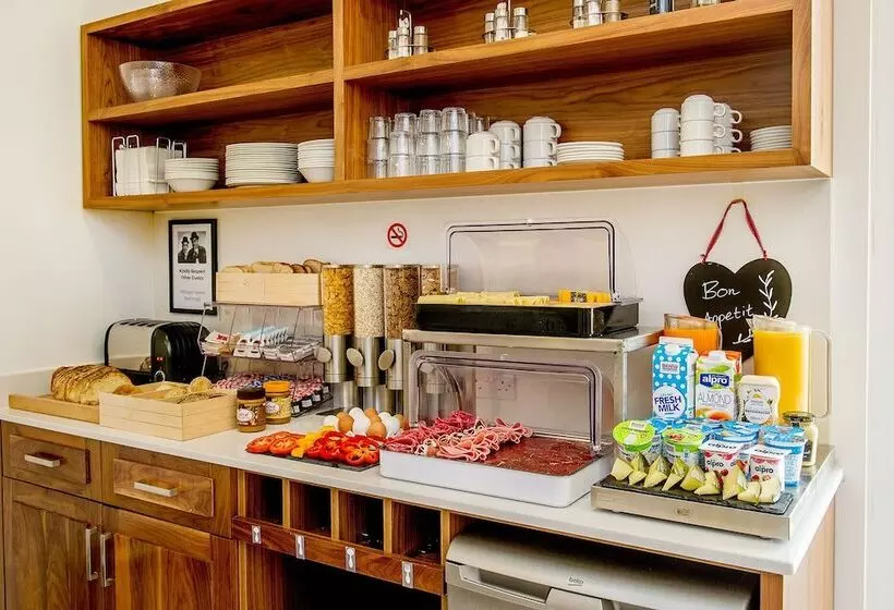 پانسیون South Wind Guesthouse