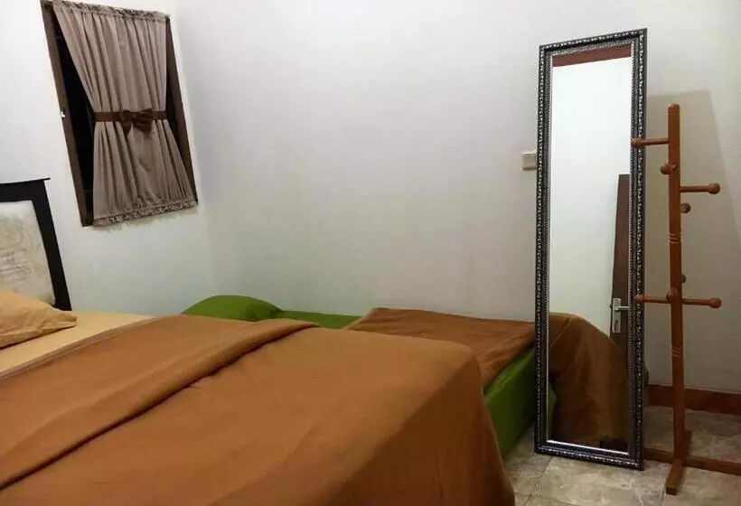 Majatalo Villa Cabean Salatiga