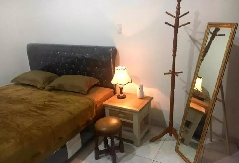 Majatalo Villa Cabean Salatiga