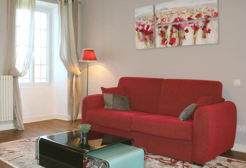 Bed and Breakfast Ancien Haras De La Tour