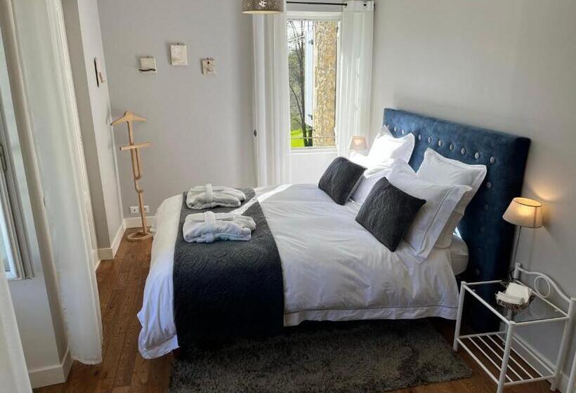 Bed and Breakfast Ancien Haras De La Tour