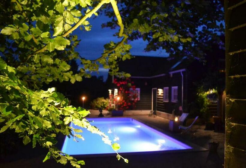 住宿加早餐 Het Steenuiltje