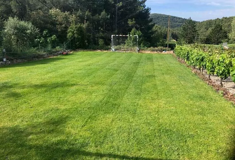 Majatalo Au Havre De Paix Sainte Victoire Vauvenargues