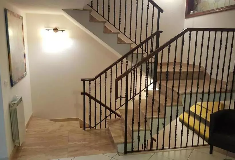 پانسیون B&b Verrazzano Affittacamere