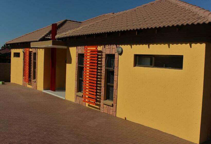 ペンション Divine Guest Lodge