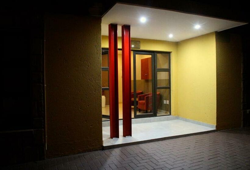 ペンション Divine Guest Lodge