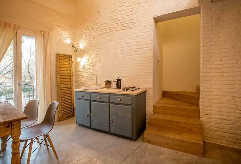 Pensjonat Sasaràl Suites