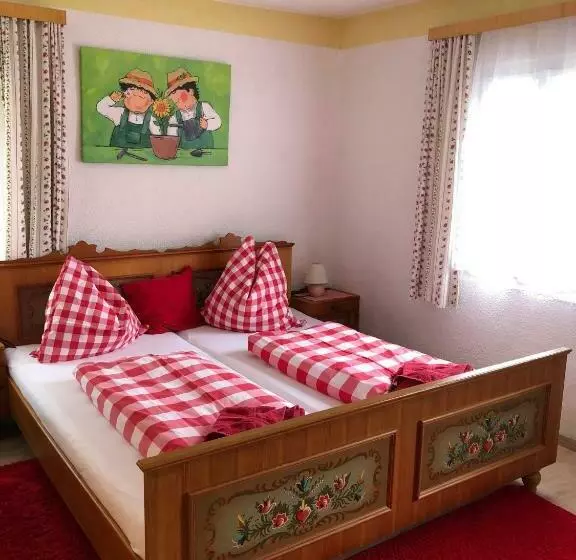 ペンション Villa Brandstätter