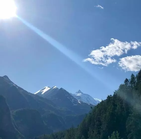 ペンション Villa Brandstätter