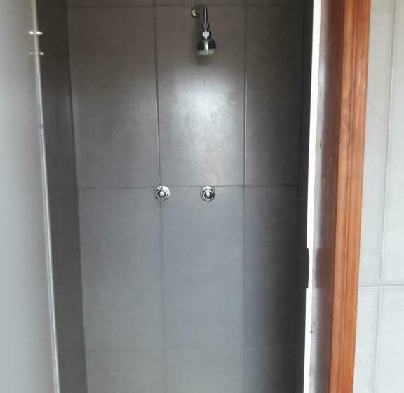 هاستل Sunset Inn