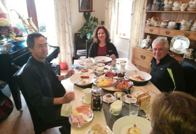 민박 Assaroe House