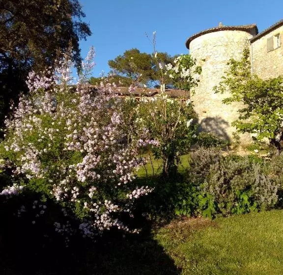 Bed and Breakfast Château De Rousson