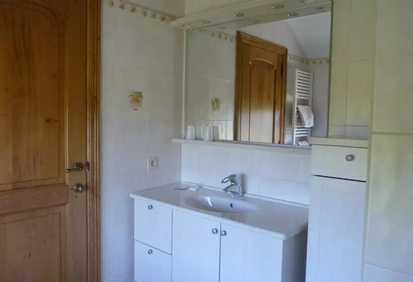 ベッドアンドブレックファースト L Orchidée