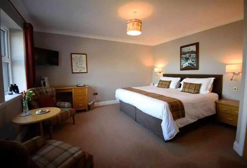 Heatherfield House B&b