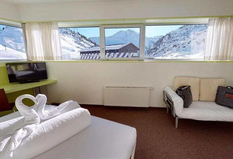호텔 Ski Austria St.christoph A.a