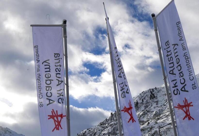 호텔 Ski Austria St.christoph A.a
