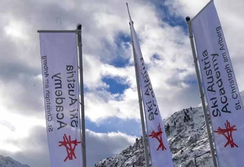 Hotelli Ski Austria St.christoph A.a