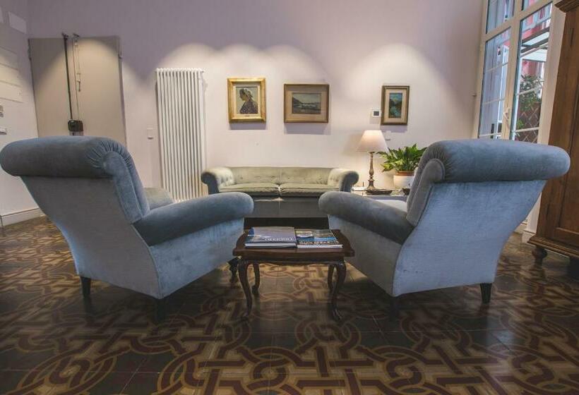 Pensjonat 3 Rooms Guest House