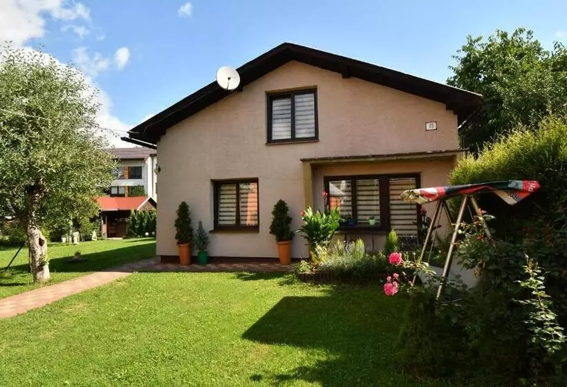 Majatalo Privát Lujza