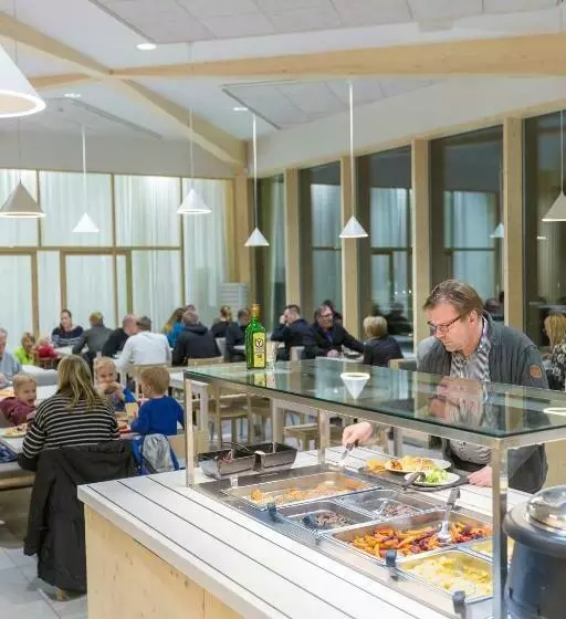 Lomakeskus Niemenharjun Matkailukeskus