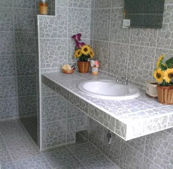 هاستل Nananuira Apartment And Room