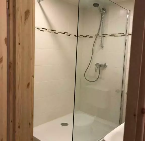 Aamiaismajoitus (B&B) Albi S   Hh Airport