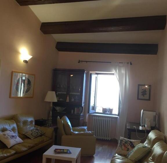 ベッドアンドブレックファースト Casannunziata Appartamento Con 2 Camere No Cucina