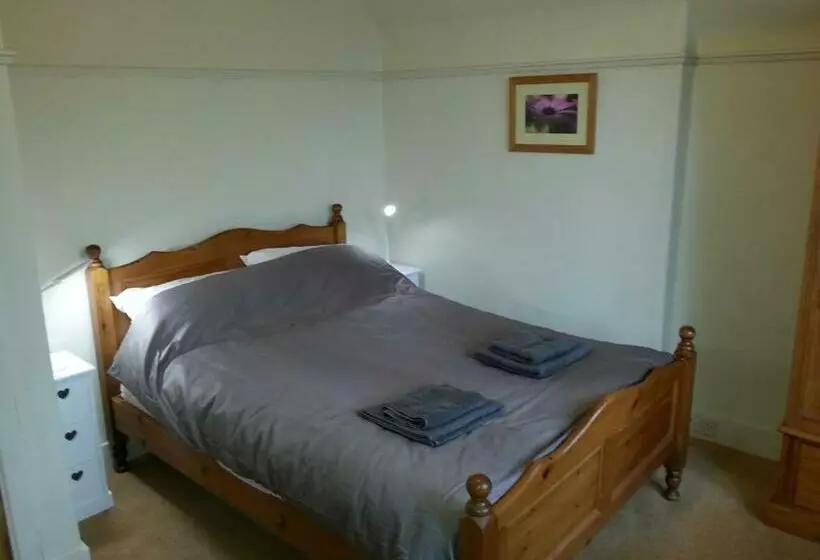 Crannach House Bed And Breakfast And Self Catering Apartments