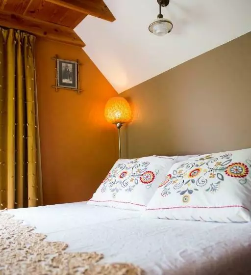 Aamiaismajoitus (B&B) De Weide Wereld