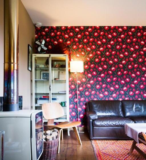 مبيت وإفطار De Weide Wereld