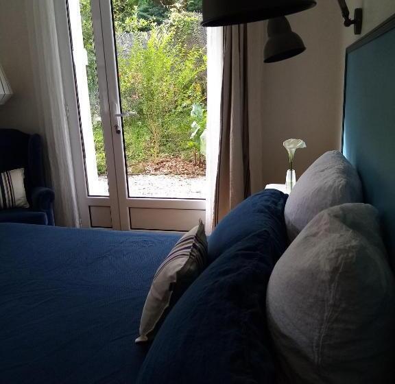 تختخواب و صبحانه Dorre Pean