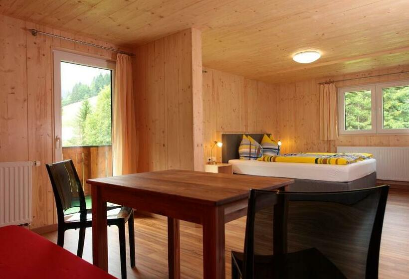 مبيت وإفطار Haus Derra