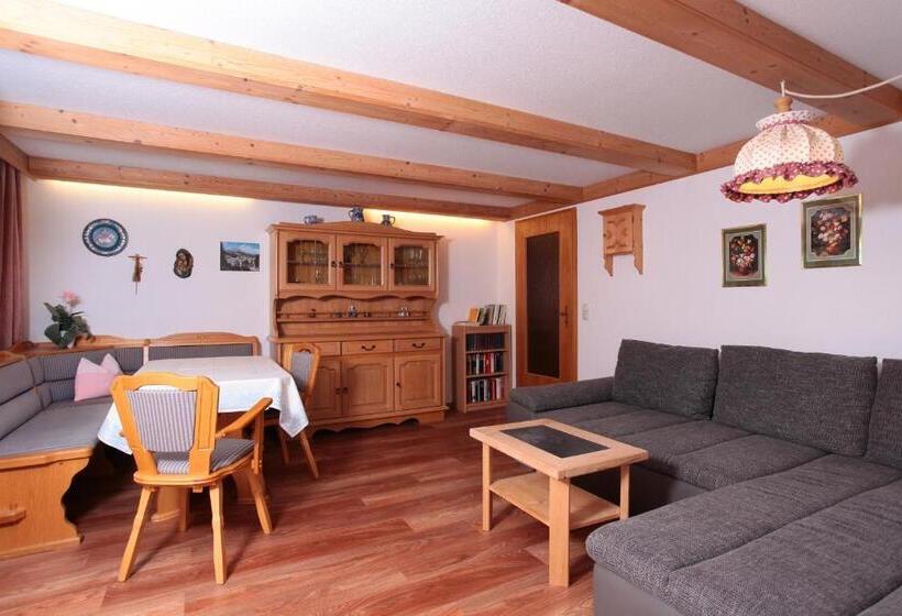 مبيت وإفطار Haus Derra