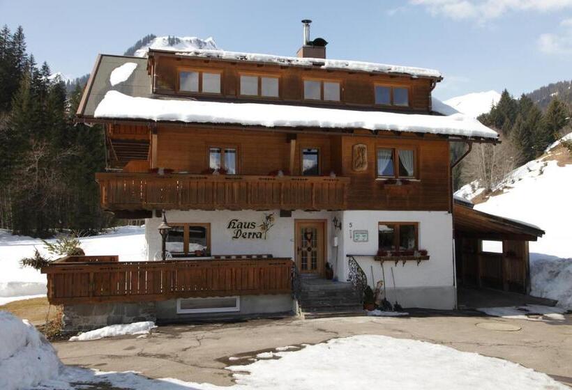 مبيت وإفطار Haus Derra