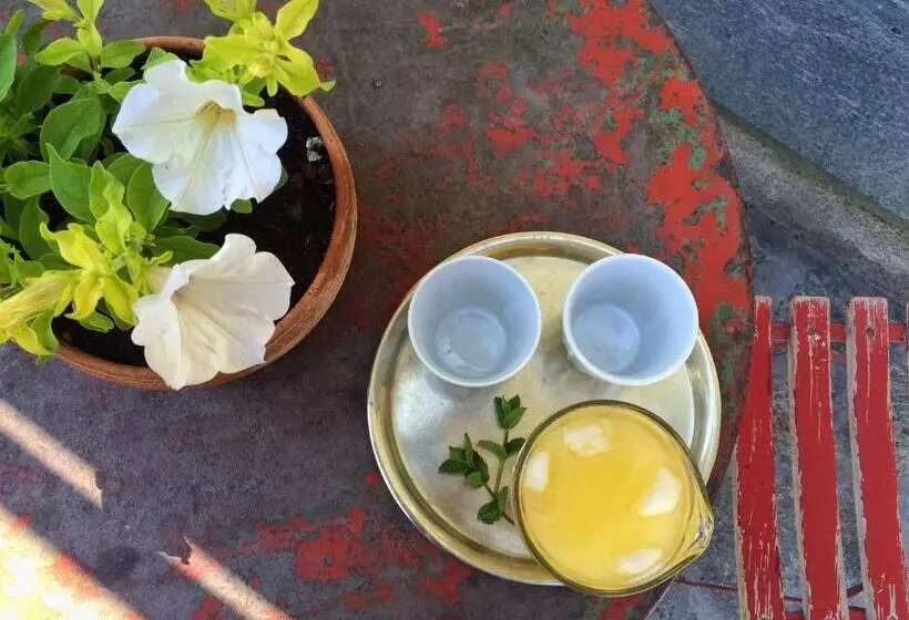 Aamiaismajoitus (B&B) I Calleri Garden And Rooms